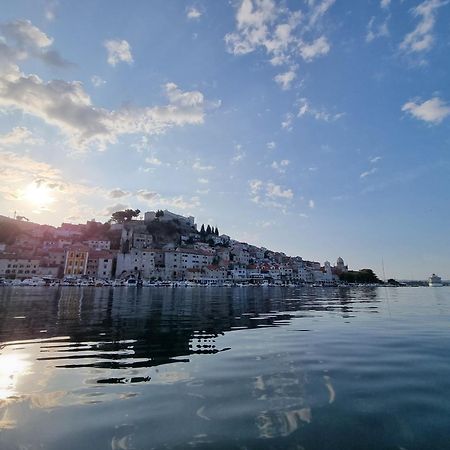 Mamio Apartment Sibenik Bagian luar foto
