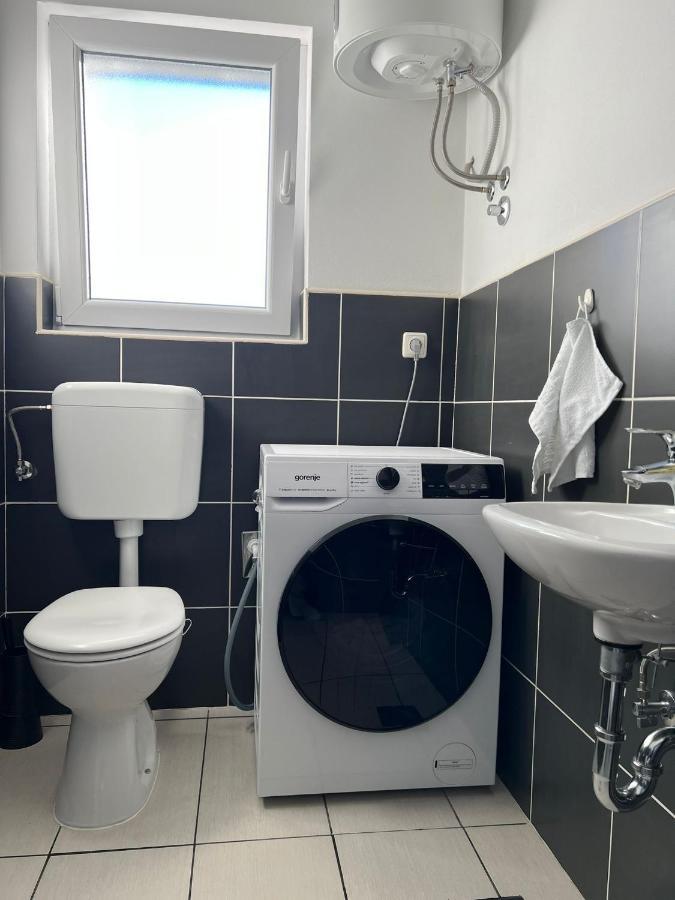 Mamio Apartment Sibenik Bagian luar foto