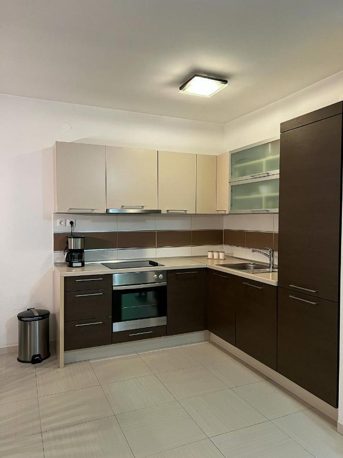 Mamio Apartment Sibenik Bagian luar foto