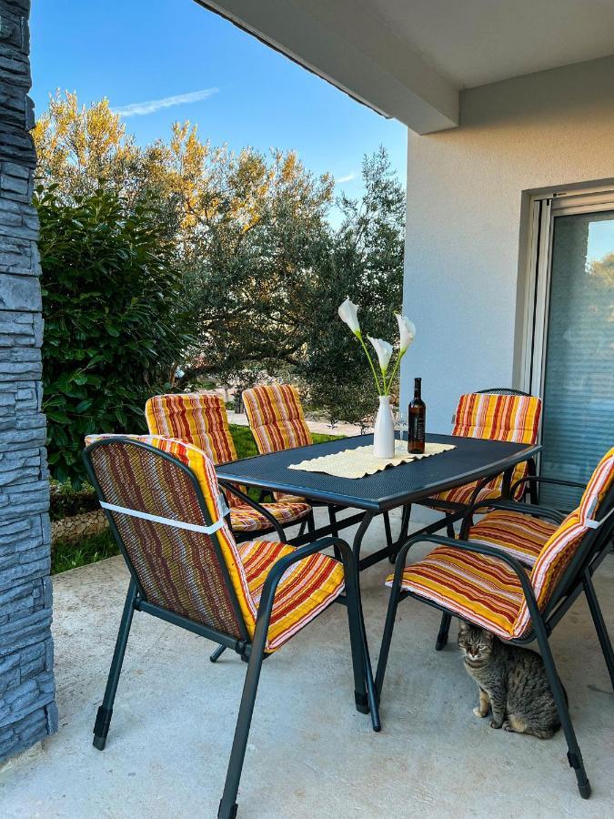 Mamio Apartment Sibenik Bagian luar foto